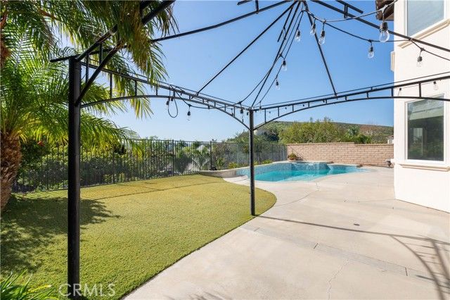 5474 Sunlight, Simi Valley, CA 93063