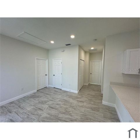 612 S 6TH STREET, Lake Wales, FL 33853