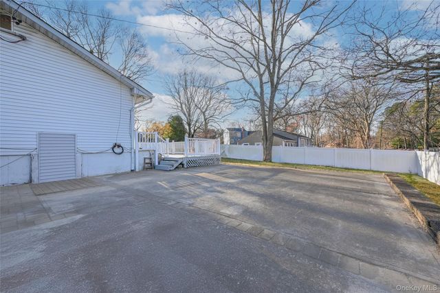 172 Horseblock Road, Centereach, NY 11720