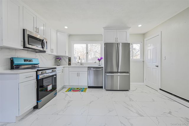 172 Horseblock Road, Centereach, NY 11720