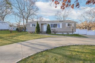 172 Horseblock Road, Centereach, NY 11720