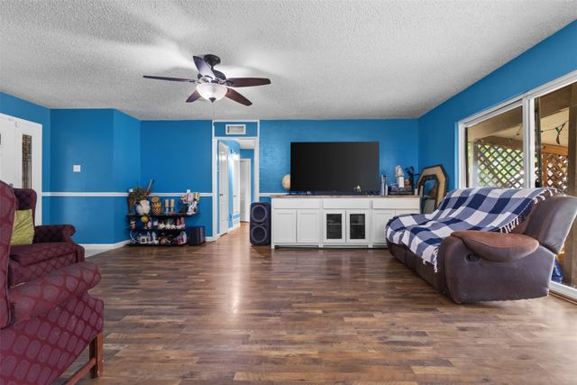 13212 Kings Mountain Drive, Balch Springs, TX 75180