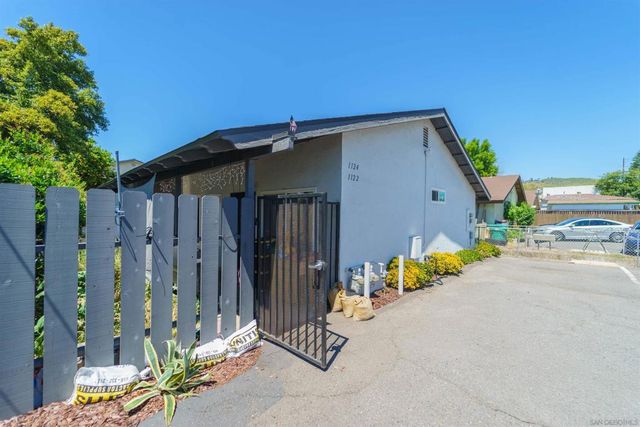 1122 24 Oro St., El Cajon, CA 92021