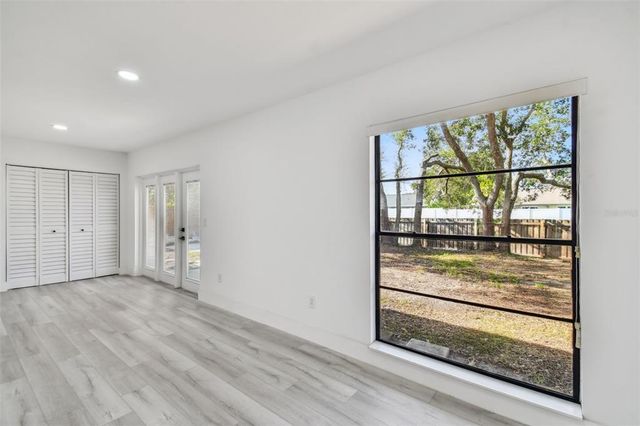 16032 EAGLE RIVER WAY, Tampa, FL 33624