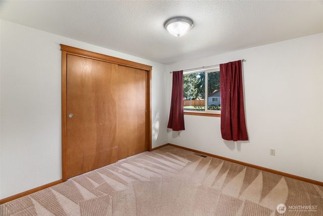 6107 189th Loop SW, Rochester, WA 98579