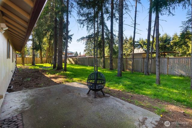 6107 189th Loop SW, Rochester, WA 98579