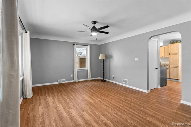 3094 Clayward Drive, Flint, MI 48506