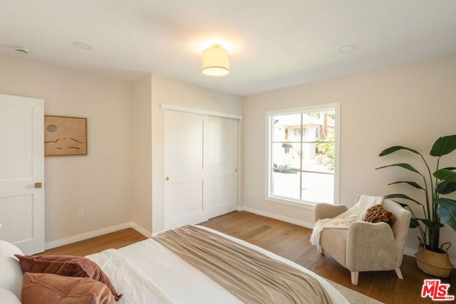 5103 Parkglen Avenue, Los Angeles, CA 90043