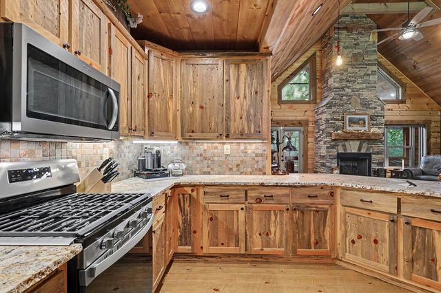 363 River Ridge Drive, Blue Ridge, GA 30513