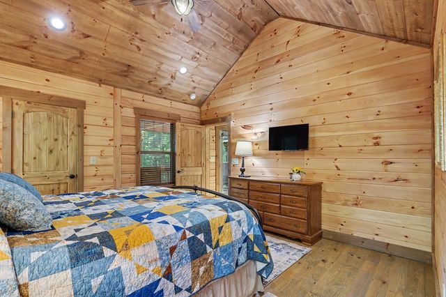363 River Ridge Drive, Blue Ridge, GA 30513