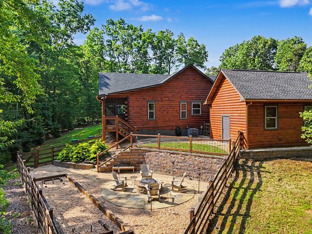 363 River Ridge Drive, Blue Ridge, GA 30513