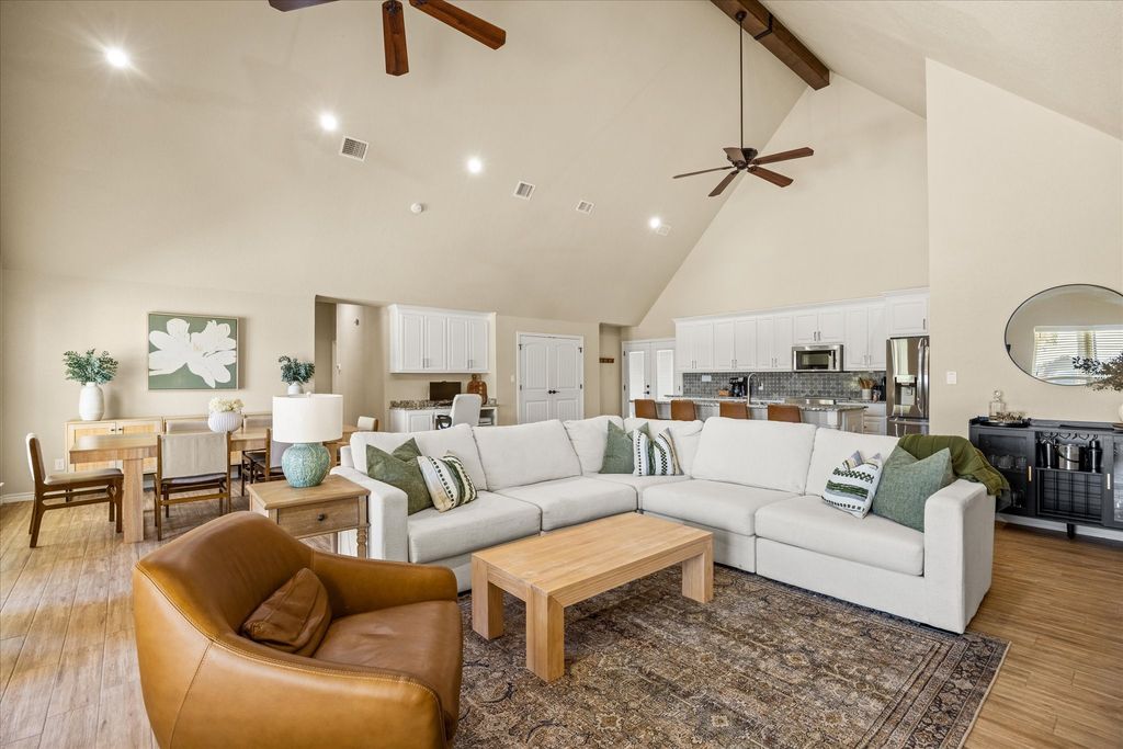 4100 Apache Trail Court, Granbury, TX 76048 — photo 5