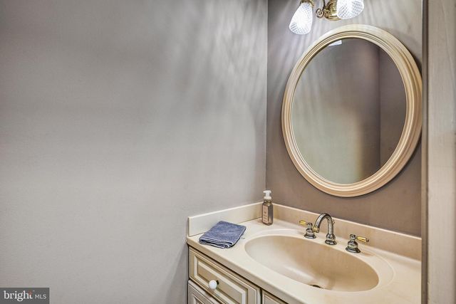 1950 CAMPBELL RD, Keswick, VA 22947