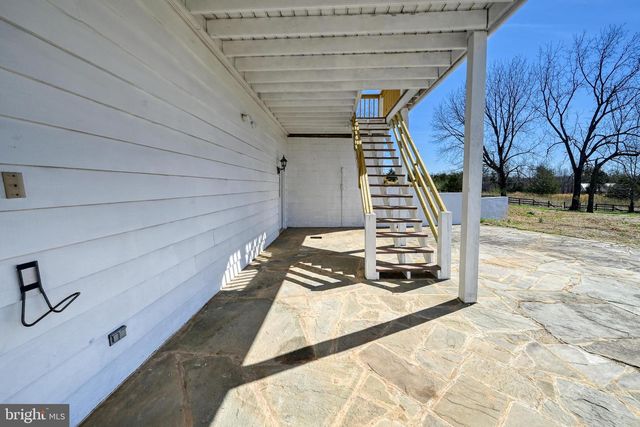 1950 CAMPBELL RD, Keswick, VA 22947