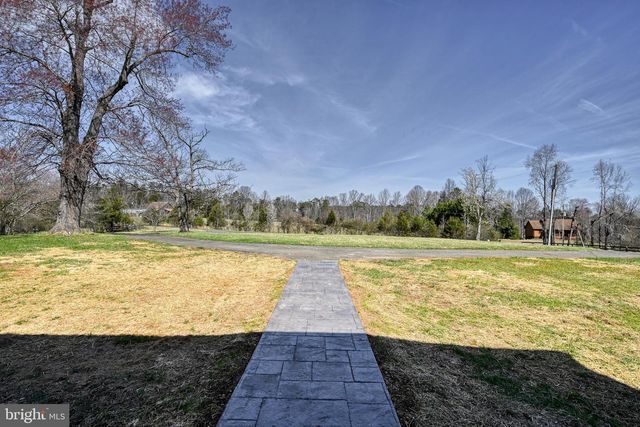 1950 CAMPBELL RD, Keswick, VA 22947