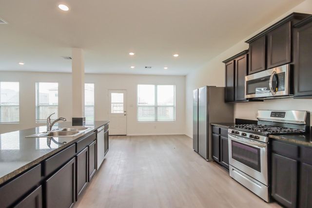 18940 Caney Forest Drive, New Caney, TX 77357