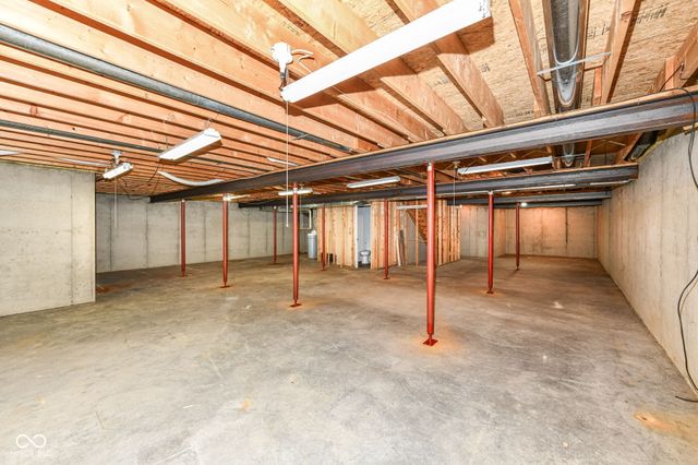 6384 Hillview Circle, Fishers, IN 46038