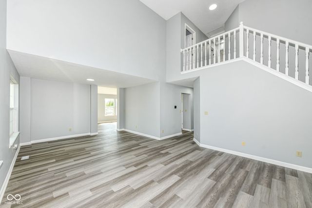 6384 Hillview Circle, Fishers, IN 46038