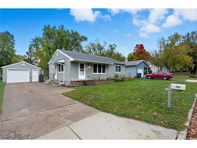 709 Saint Croix Street, Hudson, WI 54016