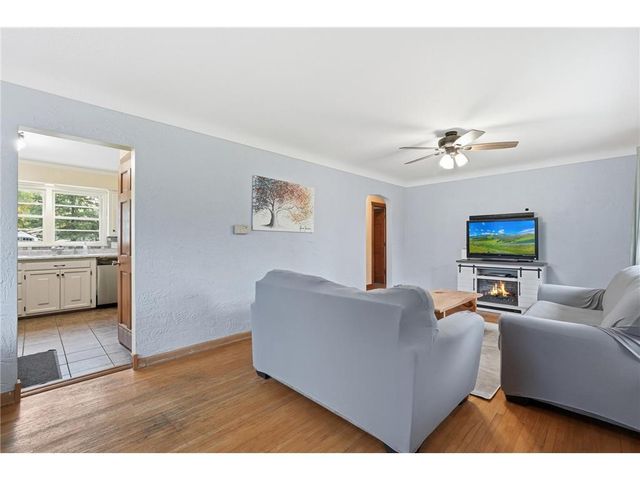 709 Saint Croix Street, Hudson, WI 54016