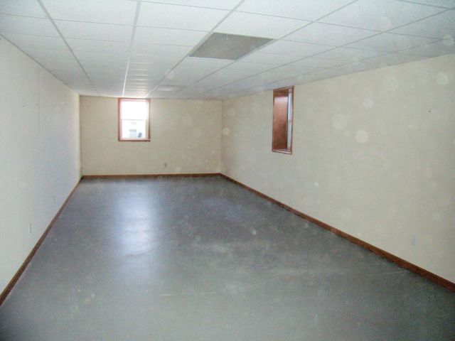 7402 S 800 E, Hamilton, IN 46761