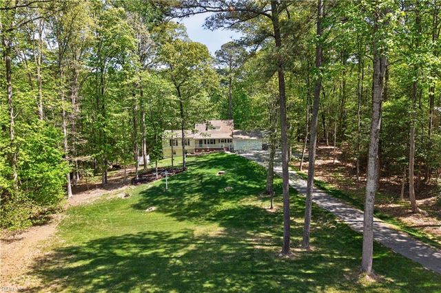 119 Tanbark LN, Williamsburg, VA 23188