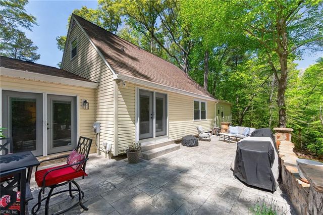 119 Tanbark LN, Williamsburg, VA 23188