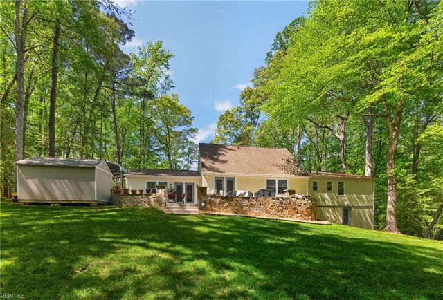 119 Tanbark LN, Williamsburg, VA 23188