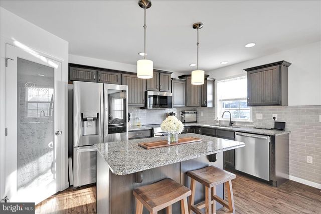 631 FIELDSTONE DR, Annville, PA 17003