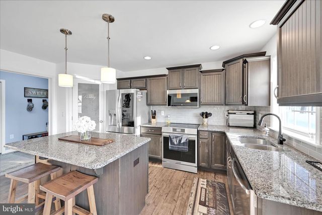 631 FIELDSTONE DR, Annville, PA 17003