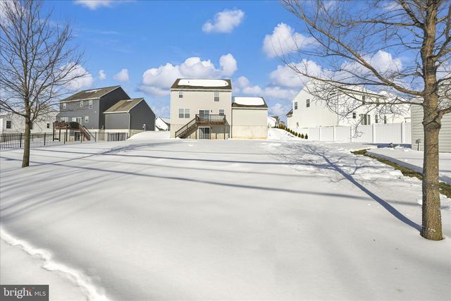 631 FIELDSTONE DR, Annville, PA 17003