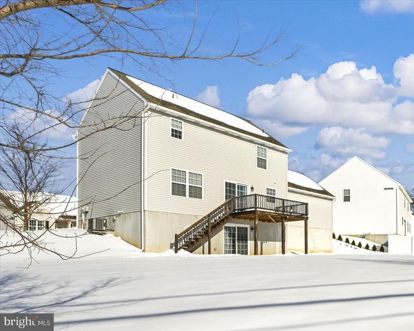 631 FIELDSTONE DR, Annville, PA 17003