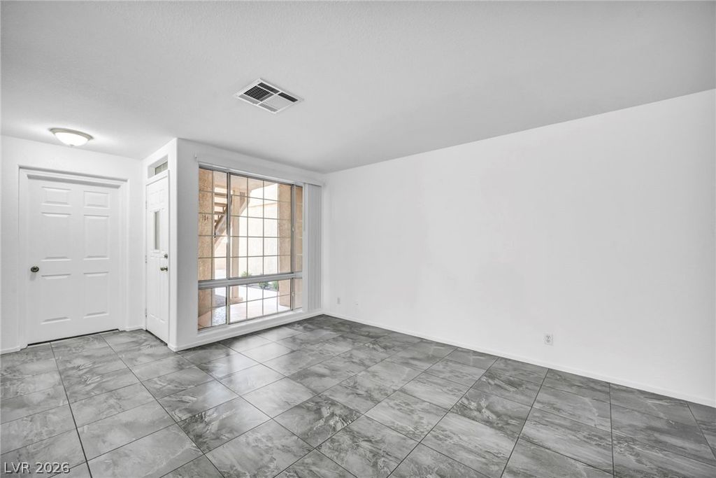 3613 Shawn Reynolds Court 104, Las Vegas, NV 89129 — photo 5