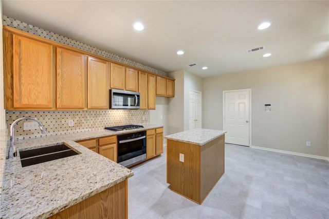 10827 Avenel Iron Drive, Houston, TX 77064