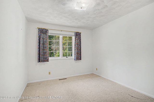 1921 Briarwood Drive, Lansing, MI 48917