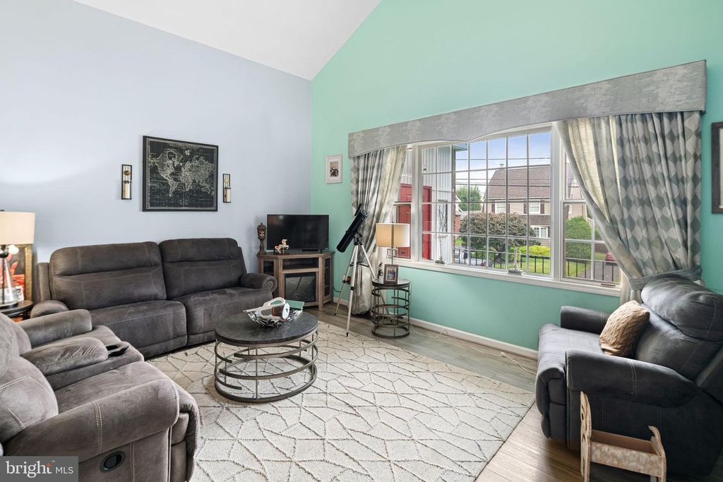 1908 MURRAY ST, PHILADELPHIA, PA 19115 — photo 4