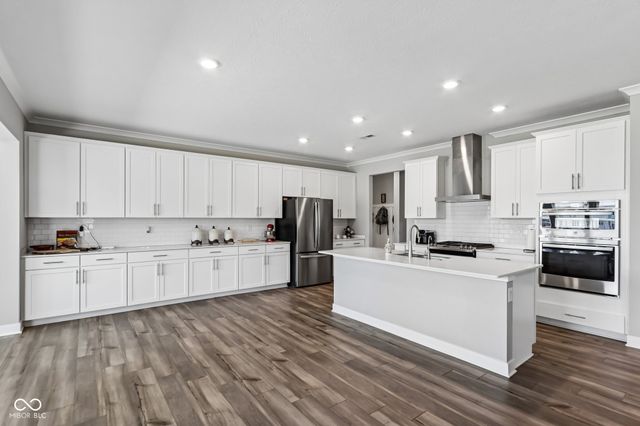 9847 Virginia Pine Drive, Fishers, IN 46040