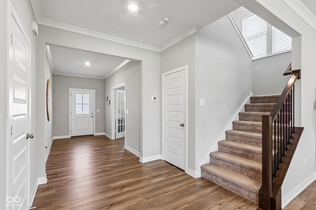 9847 Virginia Pine Drive, Fishers, IN 46040