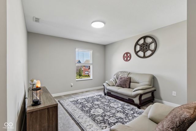 9847 Virginia Pine Drive, Fishers, IN 46040