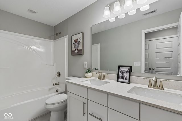 9847 Virginia Pine Drive, Fishers, IN 46040