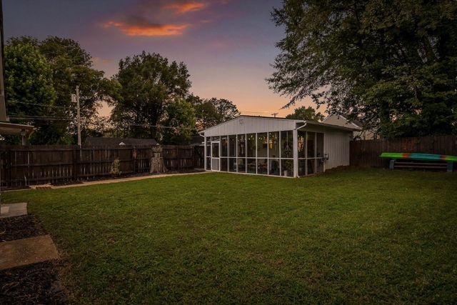725 Astor Lane, Chattanooga, TN 37412