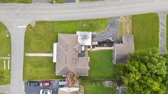 725 Astor Lane, Chattanooga, TN 37412