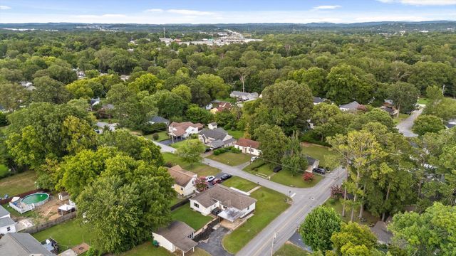 725 Astor Lane, Chattanooga, TN 37412