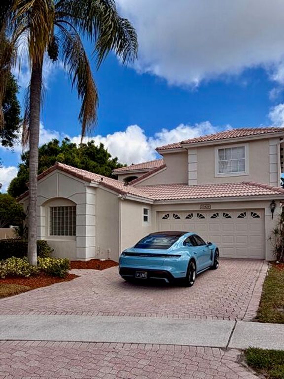 23426 Alzira Circle, Boca Raton, FL 33433