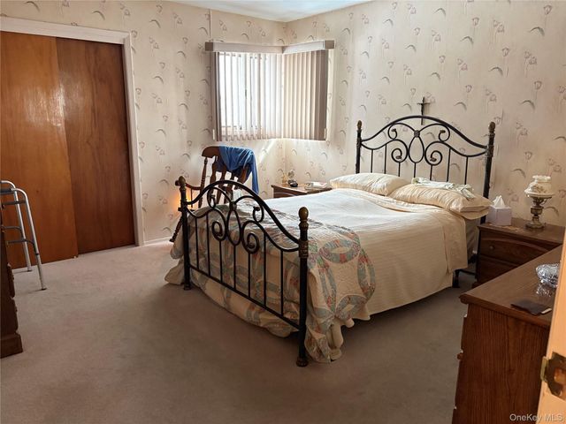 2191 Walsall Street, Seaford, NY 11783