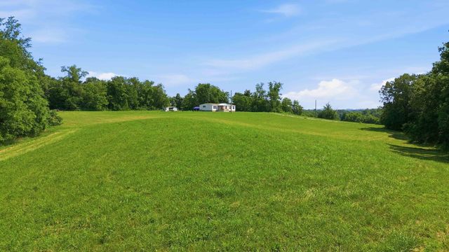 1381 Cowan Road, Stanford, KY 40484