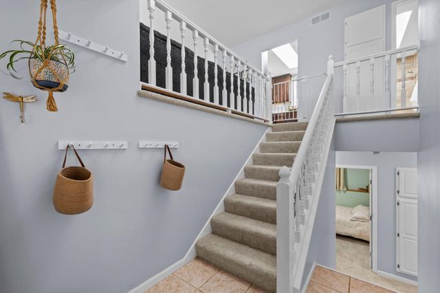 8690 Chanhassen Hills Drive N, Chanhassen, MN 55317