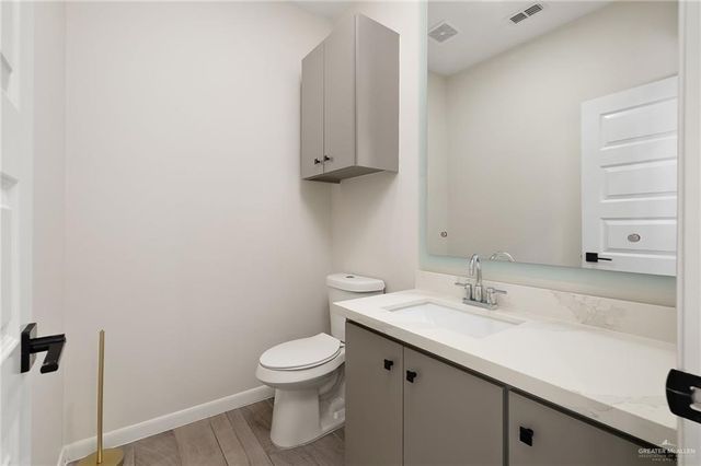 1420 Providence Avenue, Mcallen, TX 78504