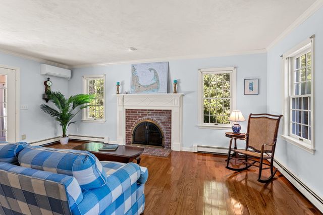 39 Spinnaker Lane, Pocasset, MA 02559