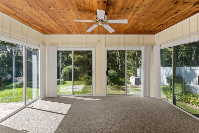 39 Spinnaker Lane, Pocasset, MA 02559
